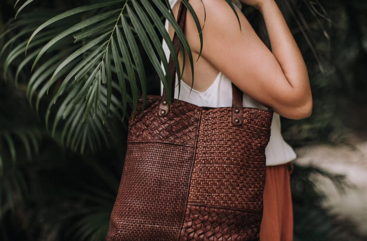 Tote/ Shoulder Bag