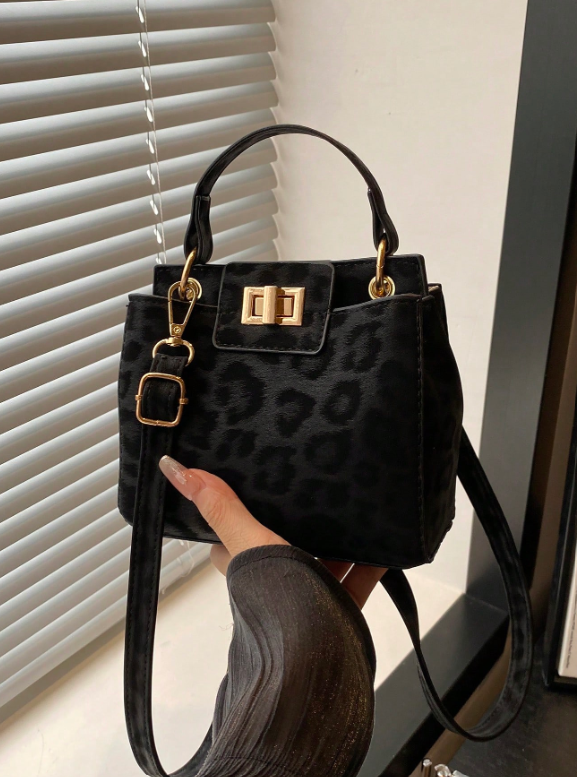 Lockable Pouch Handbag - Brown/Red/Black