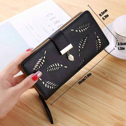 Leaf Design Clutch - Black