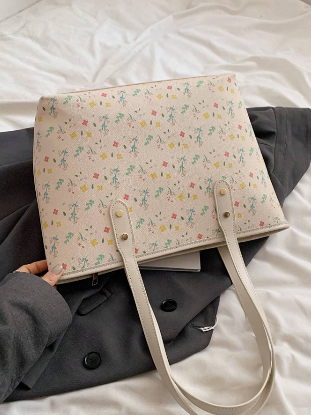 Spring Floral Pattern Tote