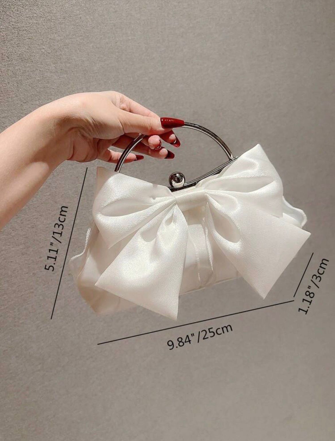 Silky Bow and Metal Rail Carry Piece