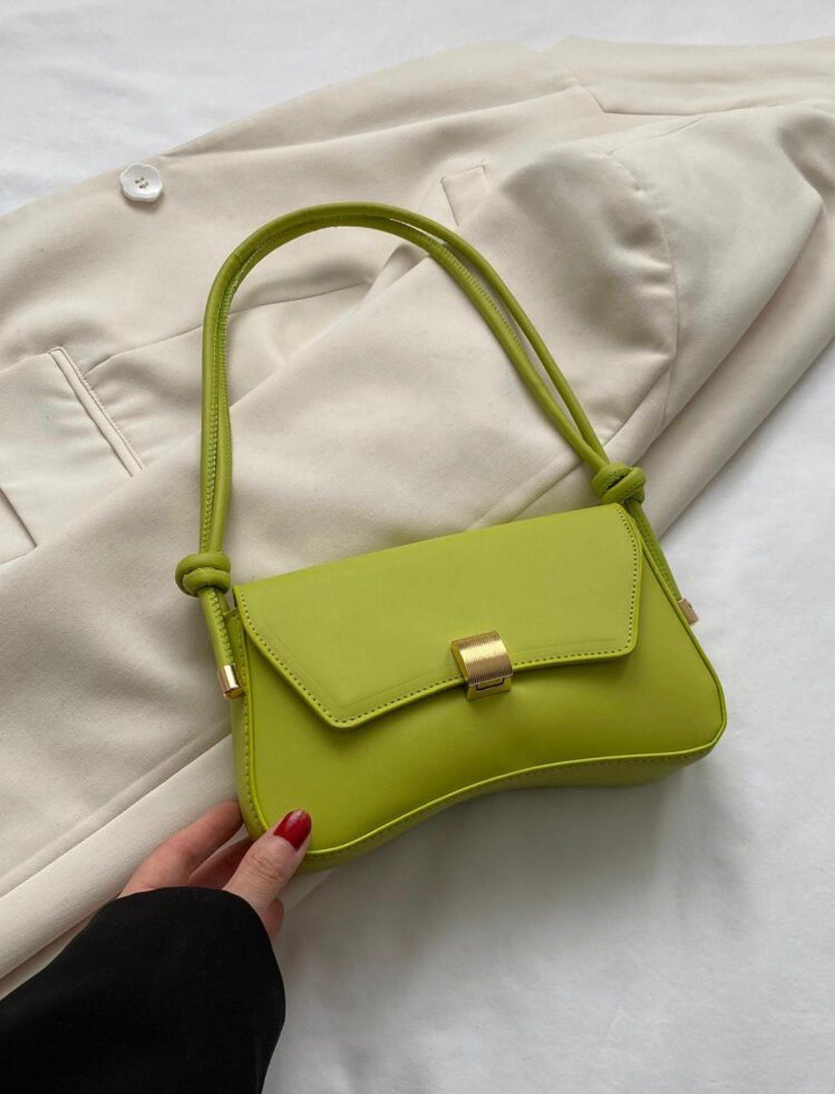 Chic Green Underarm
